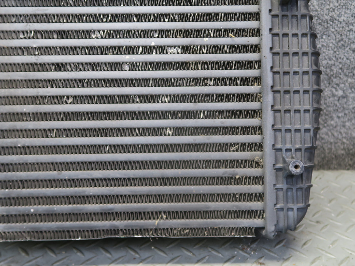 2014-2020 Maserati Ghibli M157 SQ4 3.0L Right Side Turbocharger Intercooler