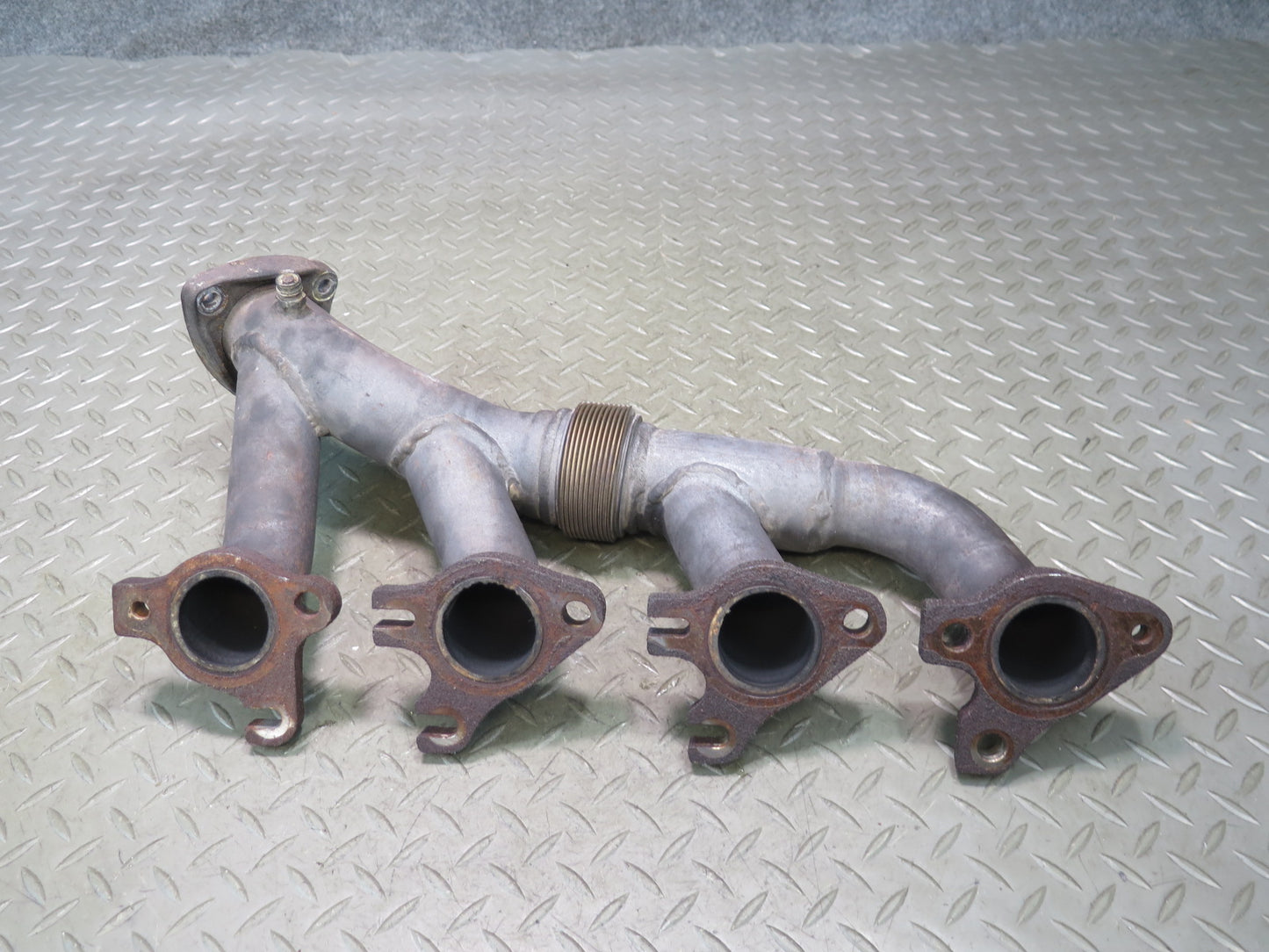 1987-1991 Porsche 928 S4 5.0L V8 Engine Left & Right Exhaust Manifold Set of 2