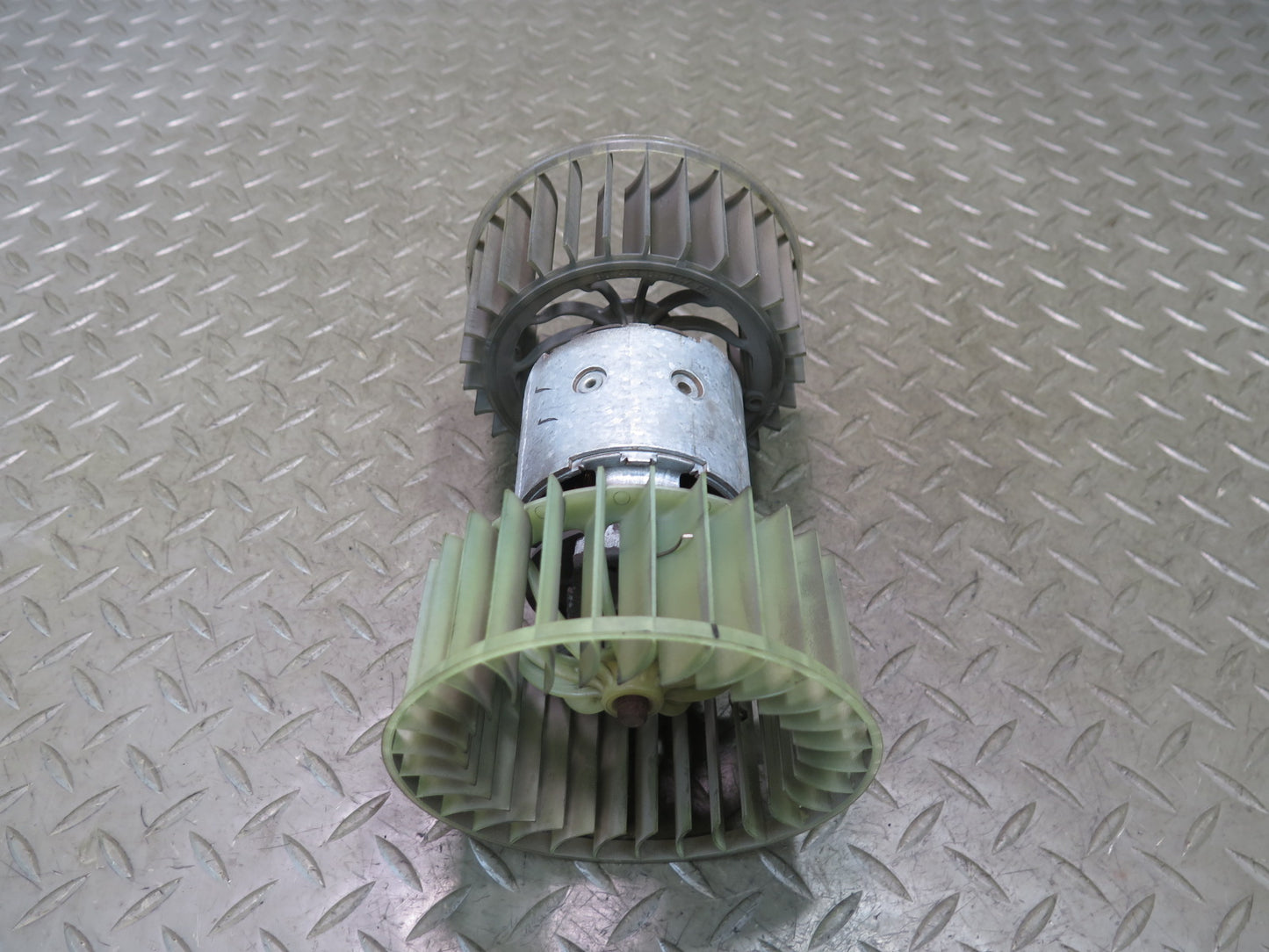 96-99 BMW E36/7 Z3 AC Heater Blower Motor Fan OEM