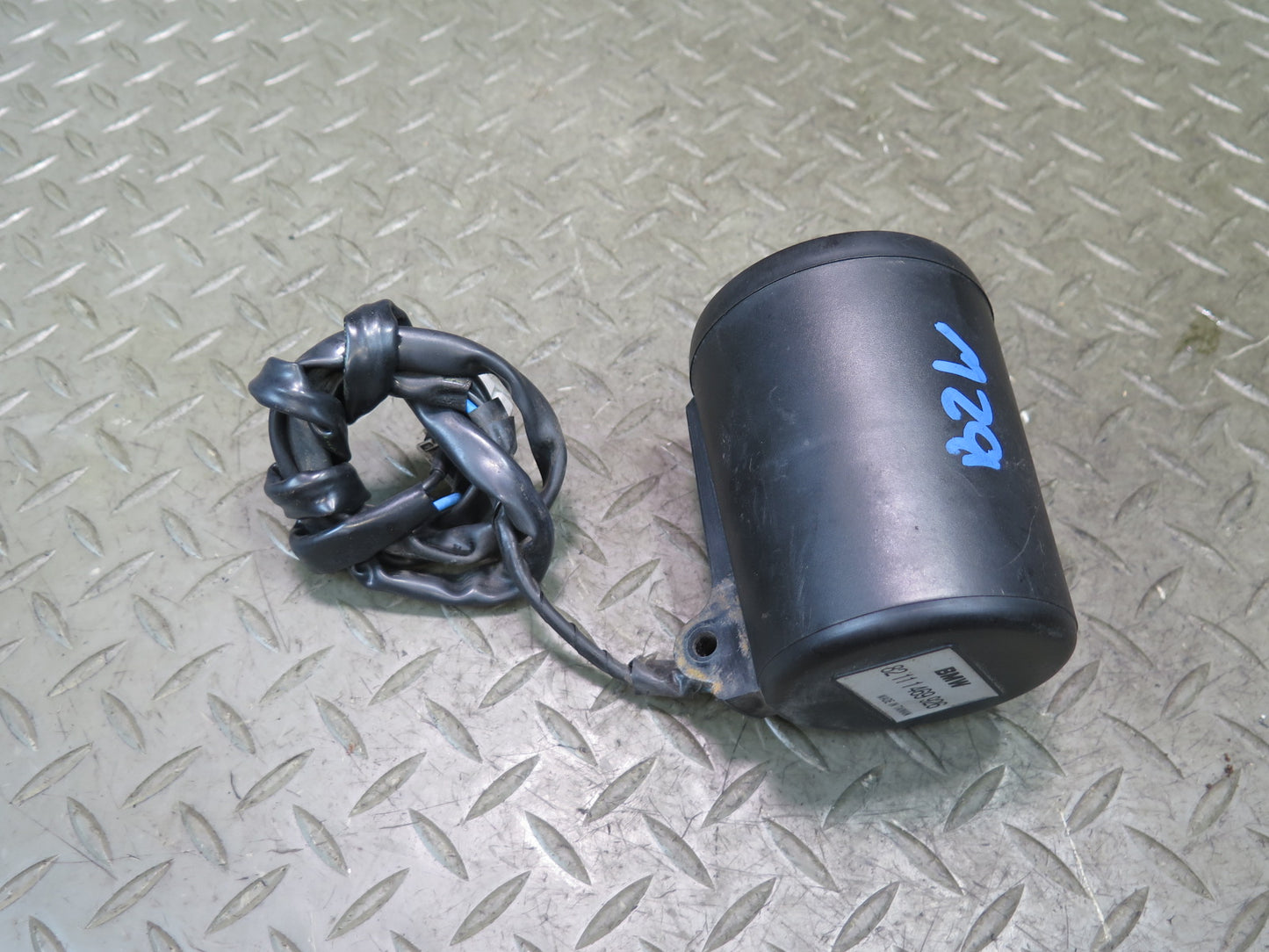 96-02 BMW E36/7 Z3 Security Anti Theft Alarm Horn Siren 1469926 OEM