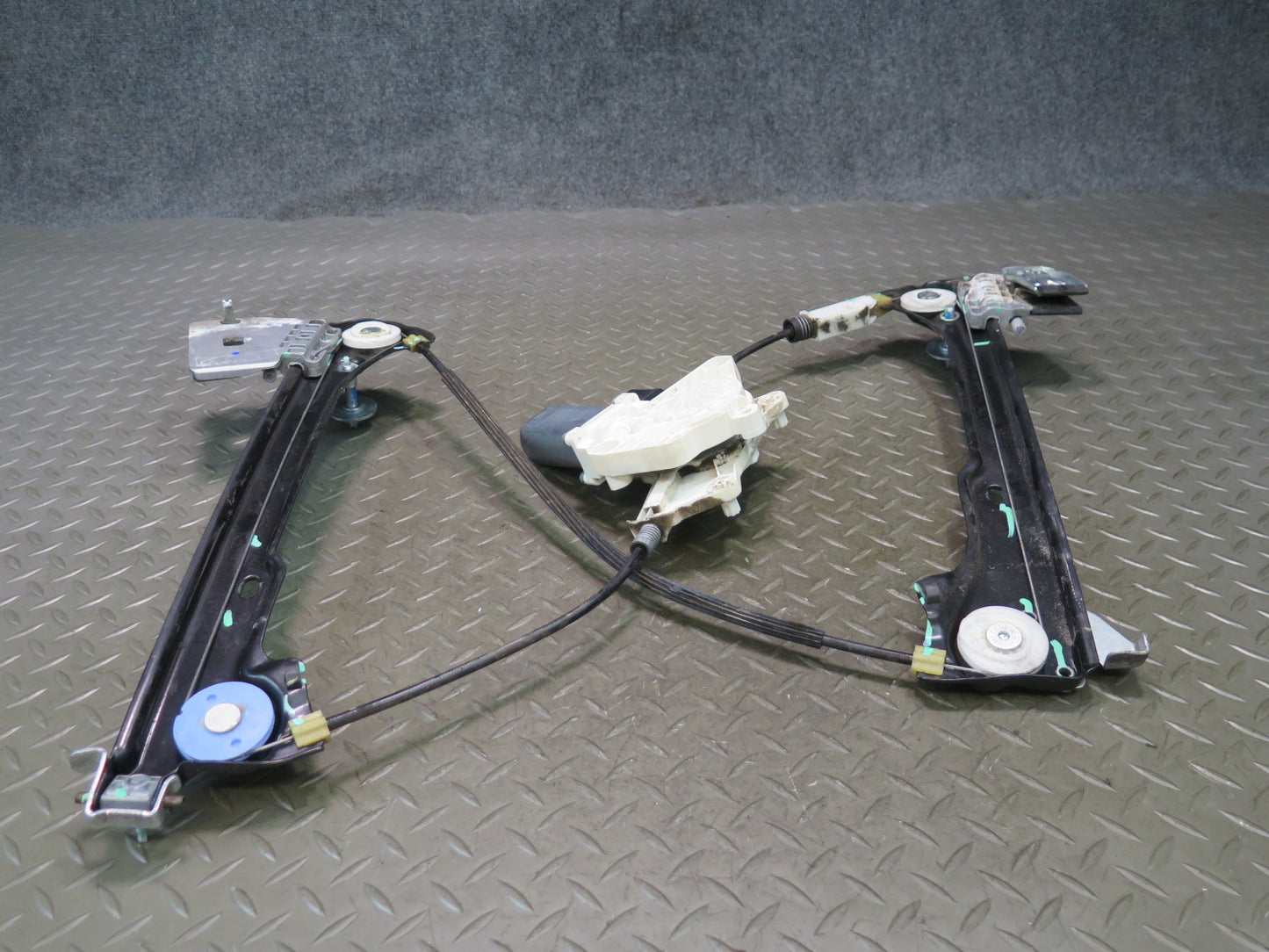 09-20 Nissan 370Z Z34 Left Driver Door Window Regulator w Motor Assembly OEM