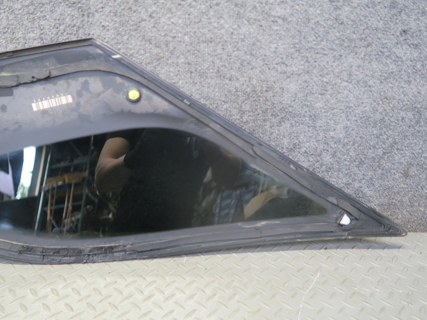 12-18 Mercedes W166 GLE ML350 Rear Left Quarter Window Glass OEM