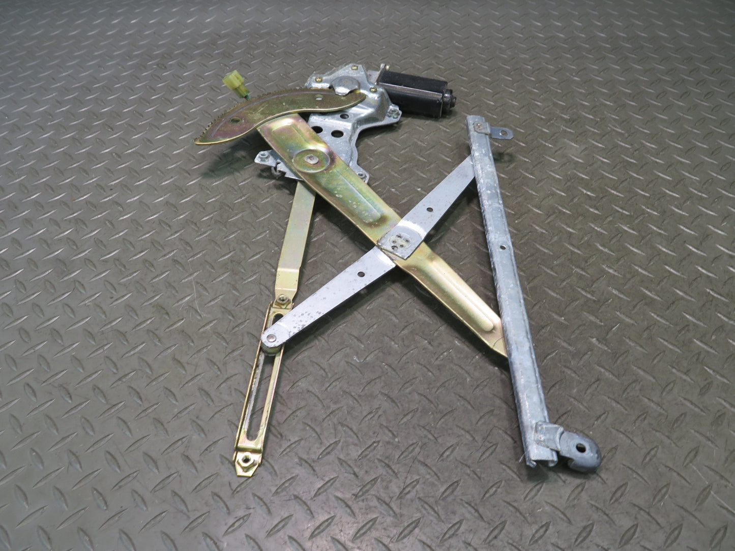 84-88 Toyota Cressida MX73 Sedan Front Left Door Window Regulator Motor OEM