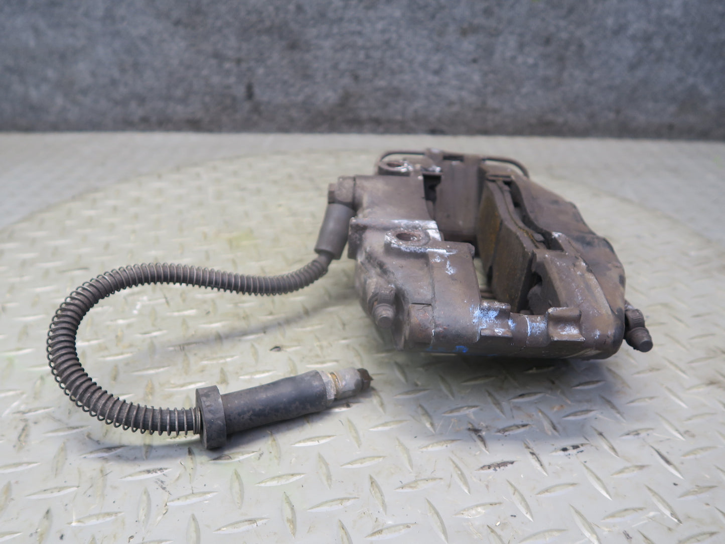 1987-1991 Porsche 928 S4 Front Left & Right Side Brembo Brake Caliper Set of 2