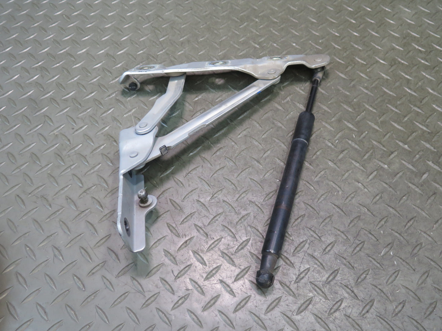 09-20 Nissan Z34 370Z Convertible Set of 2 Rear Trunk Hinge w Shock Support OEM