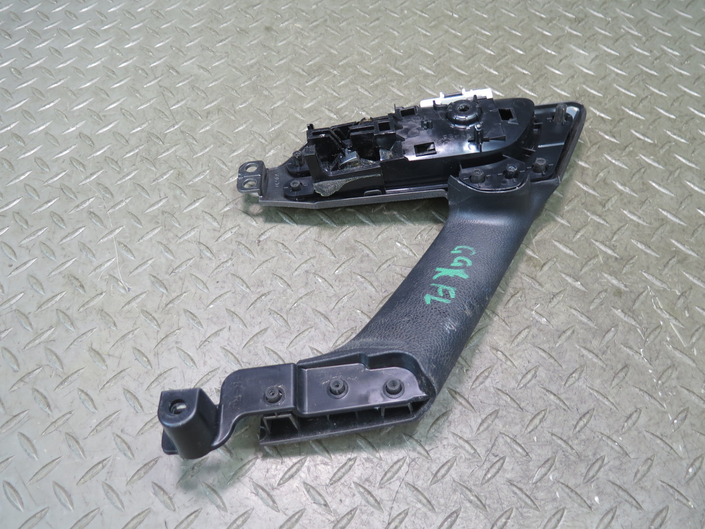 2010-2013 Lexus URJ150L GX460 Front Left Side Interior Door Handle W/ Trim