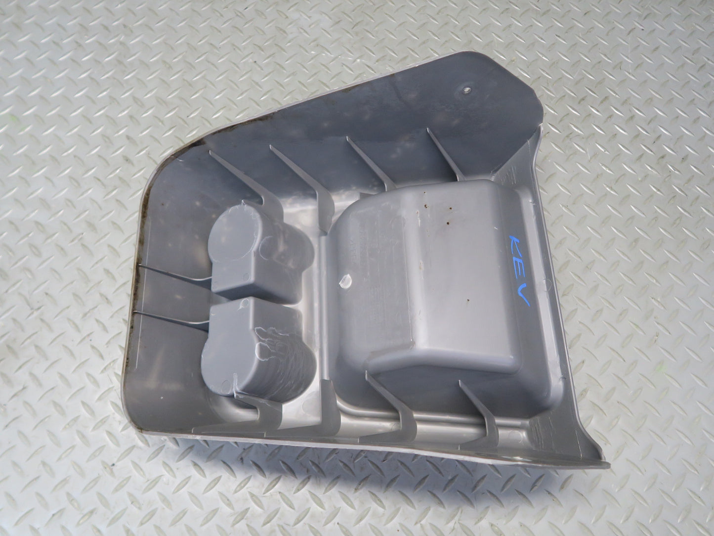99-03 VW Eurovan T4 Center Console Trim CUP Holder Panel Gray 7DB858570A OEM