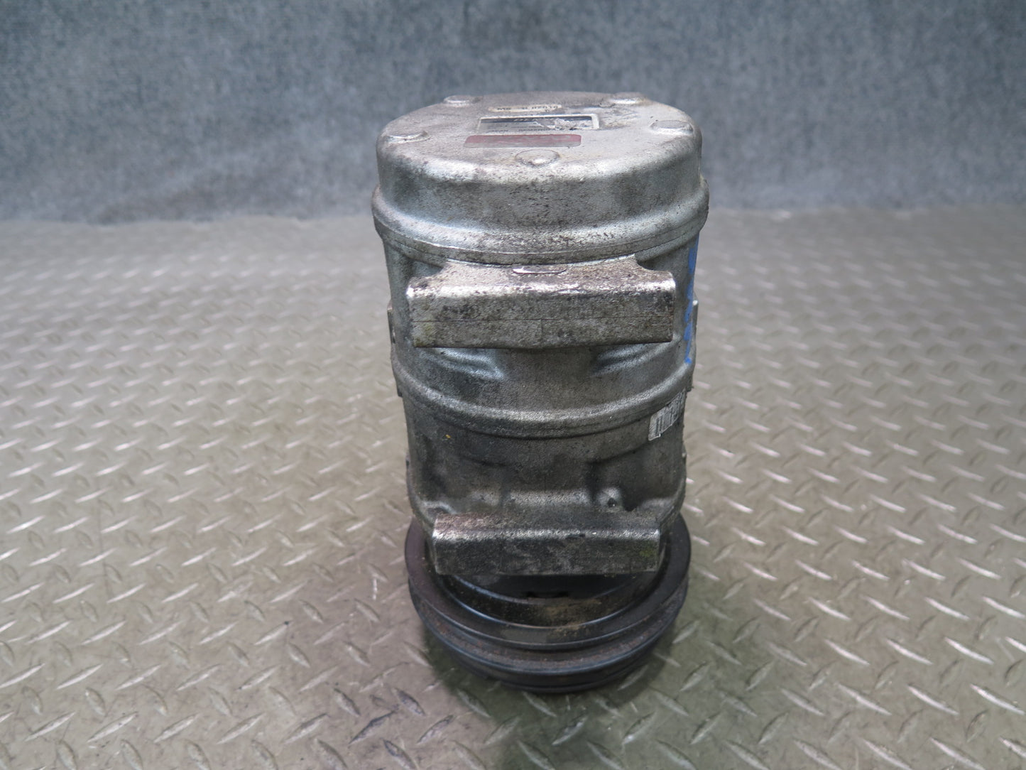 86-91 Mercedes W126 560SEL A/C Air Condition Compressor HFC134A Denso