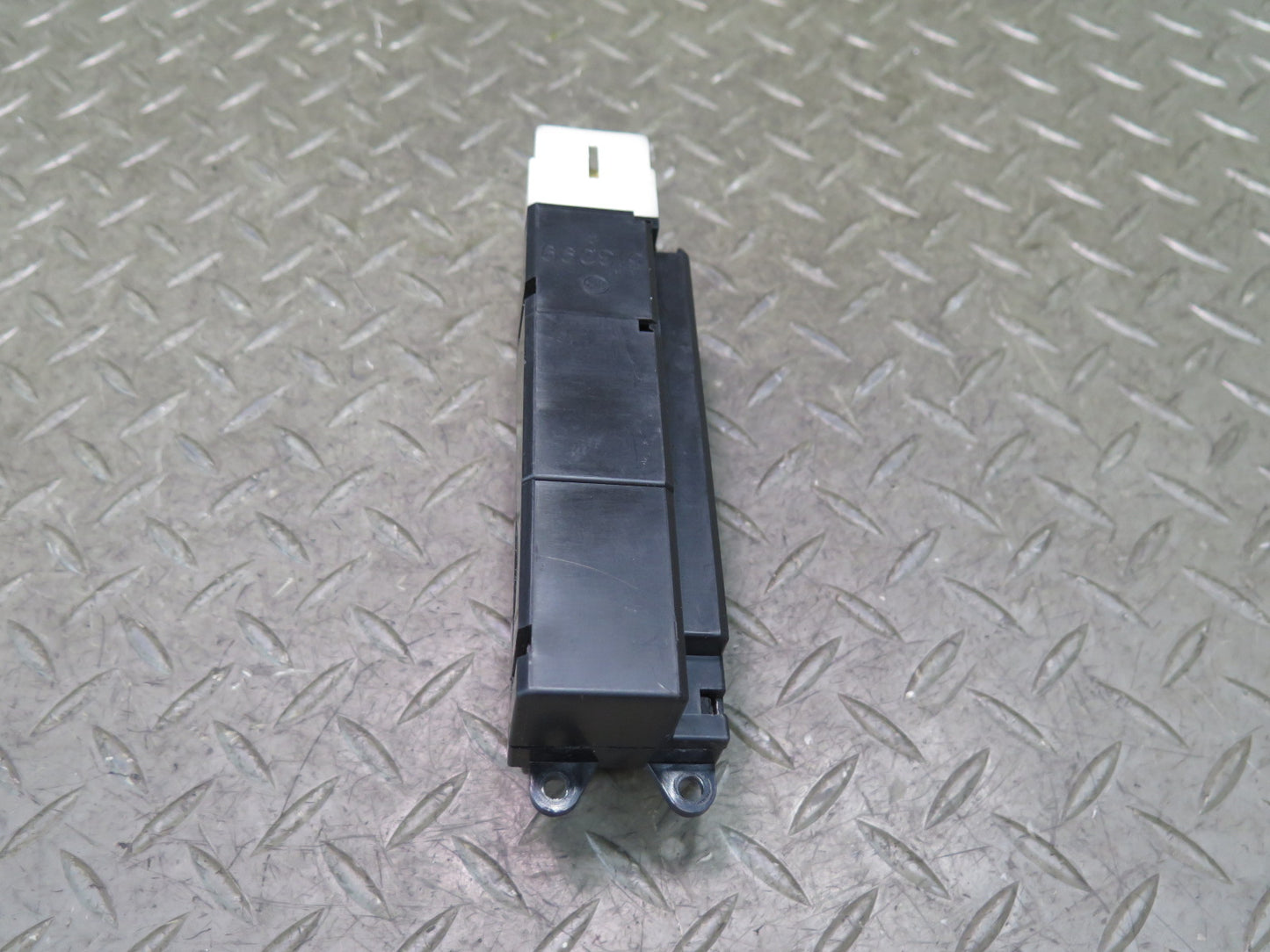 84-86 Toyota Cressida MX73 Left Door Master Window Mirror Switch OEM