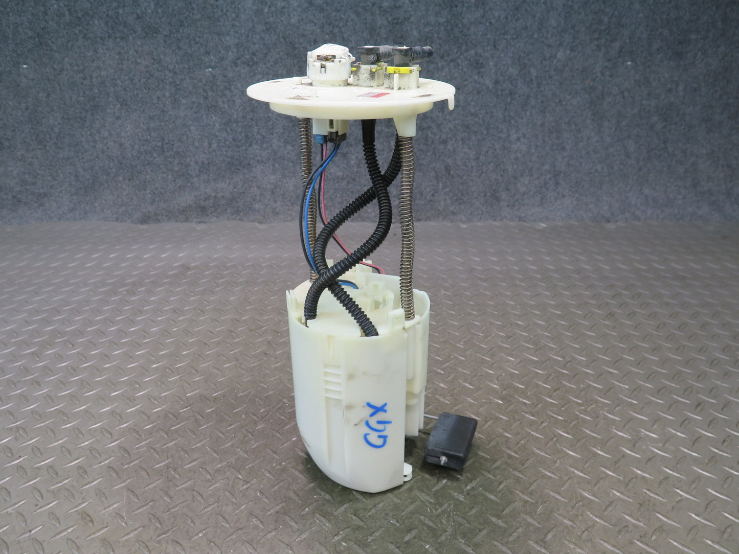 2010-2023 Lexus URJ150L GX460 Fuel Pump Level Sensor Assembly 77020-35150