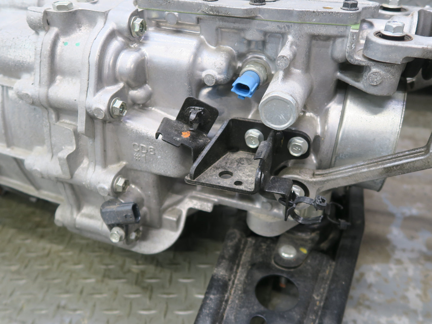 09-20 Nissan Z34 370Z FS6R31A 19" Sport M/T Manual Transmission 31K Miles OEM