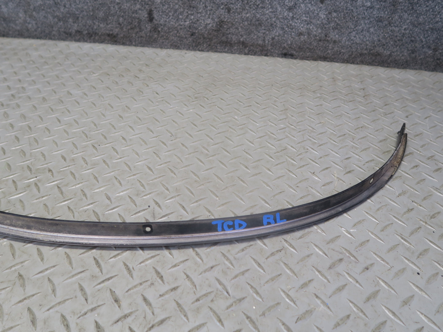 84-86 Toyota Cressida MX73 Sedan Rear Left Fender Wheel Arch Chrome Molding OEM