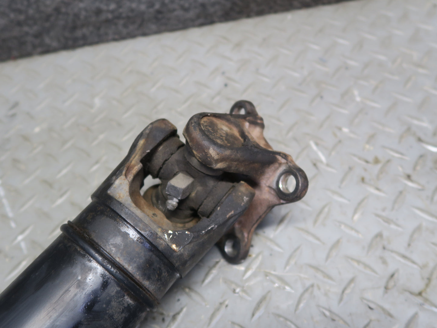 2010-2013 Lexus URJ150L GX460 4WD Front Driveshaft Drive Shaft