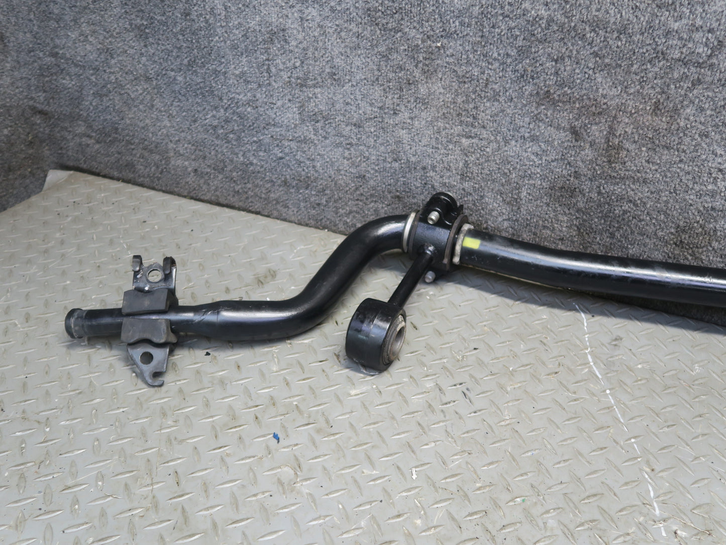 2010-2013 Lexus URJ150L GX460 AWD Front Anti Roll Sway Stabilizer Bar