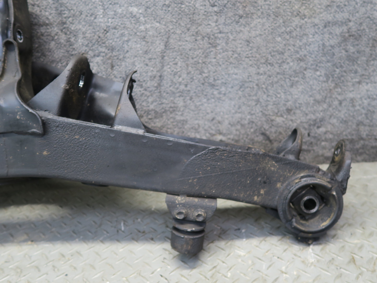 84-88 Toyota Cressida MX73 Sedan Rear Suspension Subframe Crossmember OEM