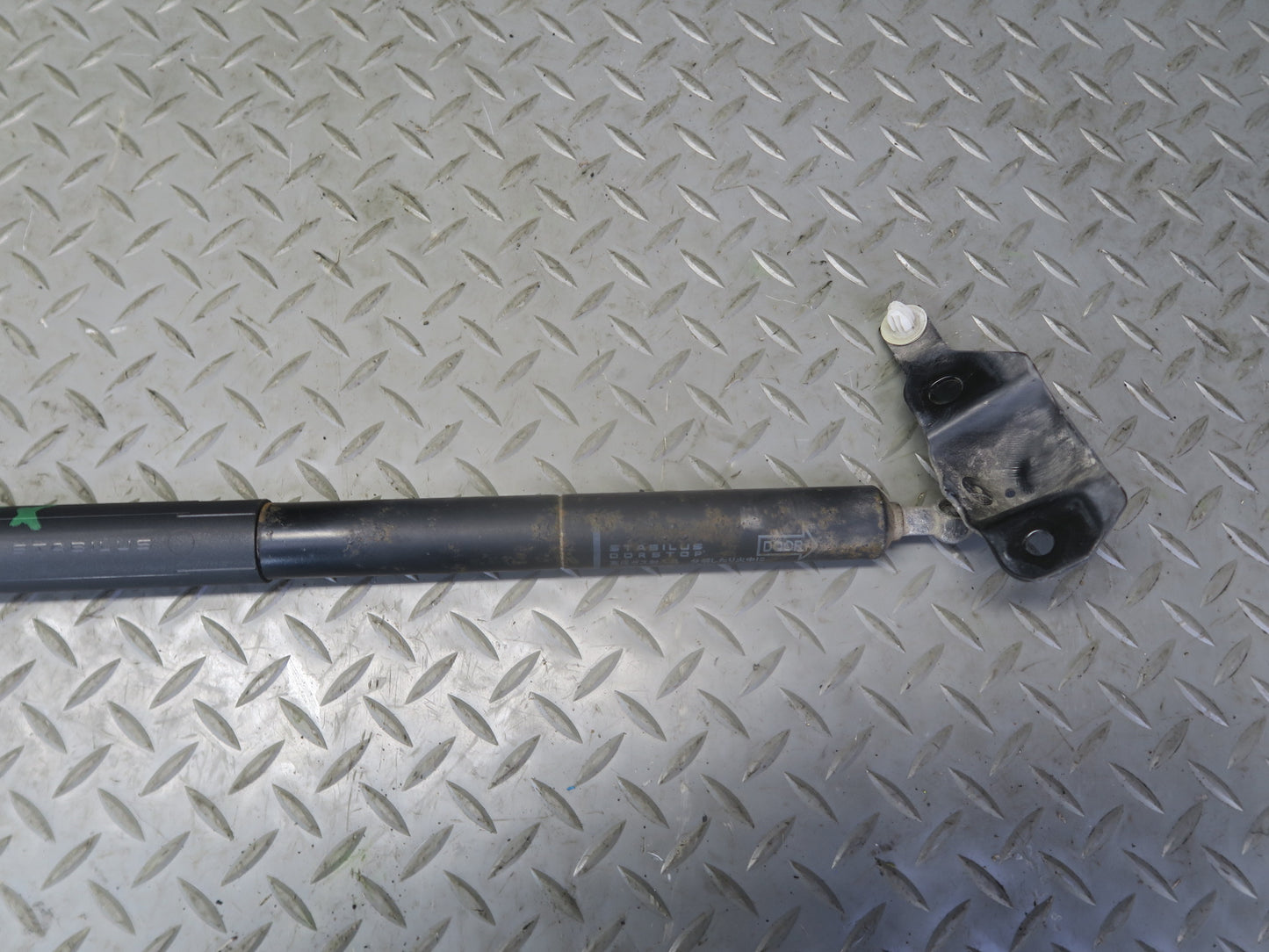 2010-2023 Lexus URJ150L GX460 Rear Trunk Hatch Power Lift Shock Prop Support