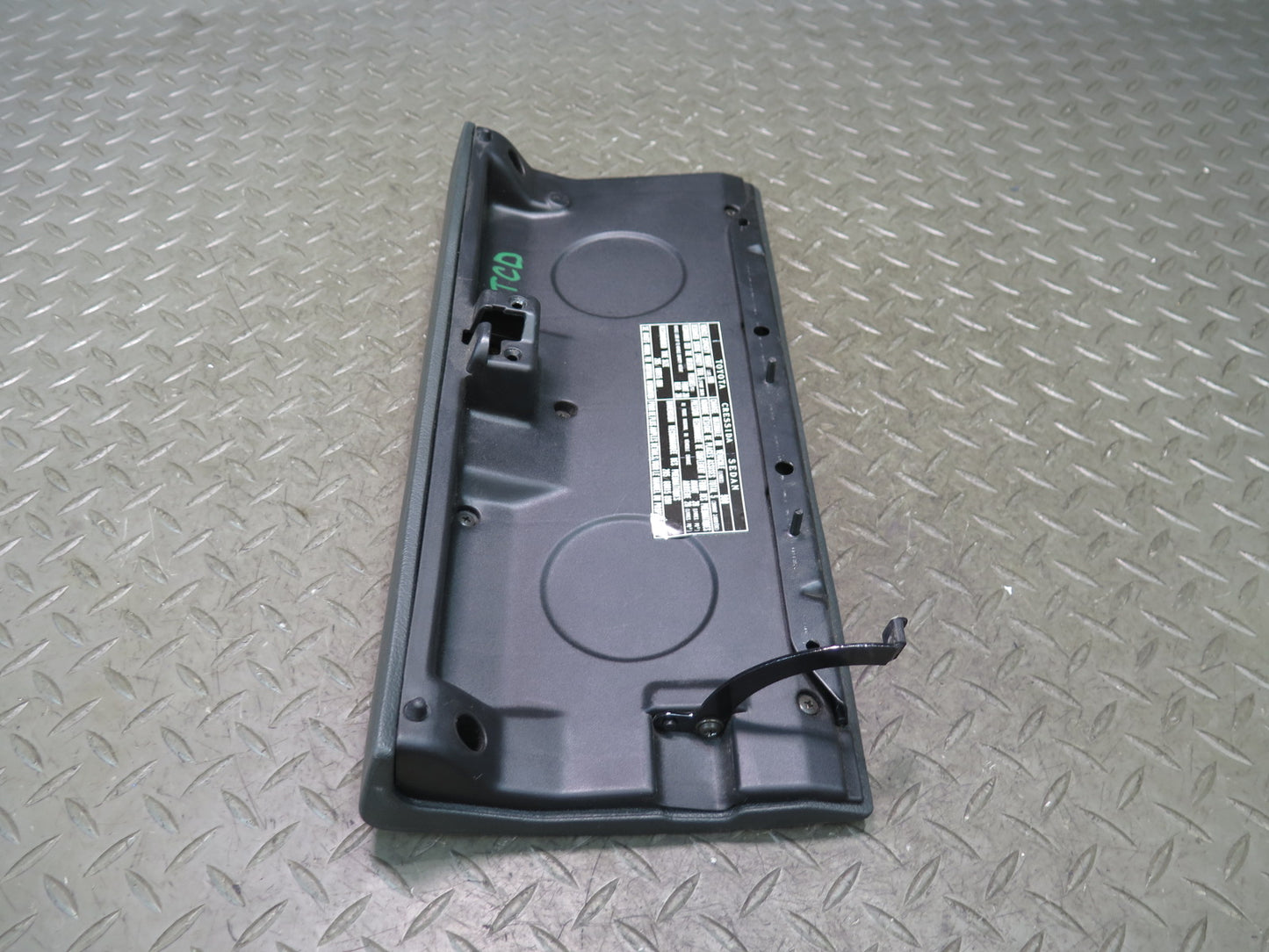 84-86 Toyota Cressida MX73 Sedan Dash Glove Box Compartment Storage Door Lid OEM