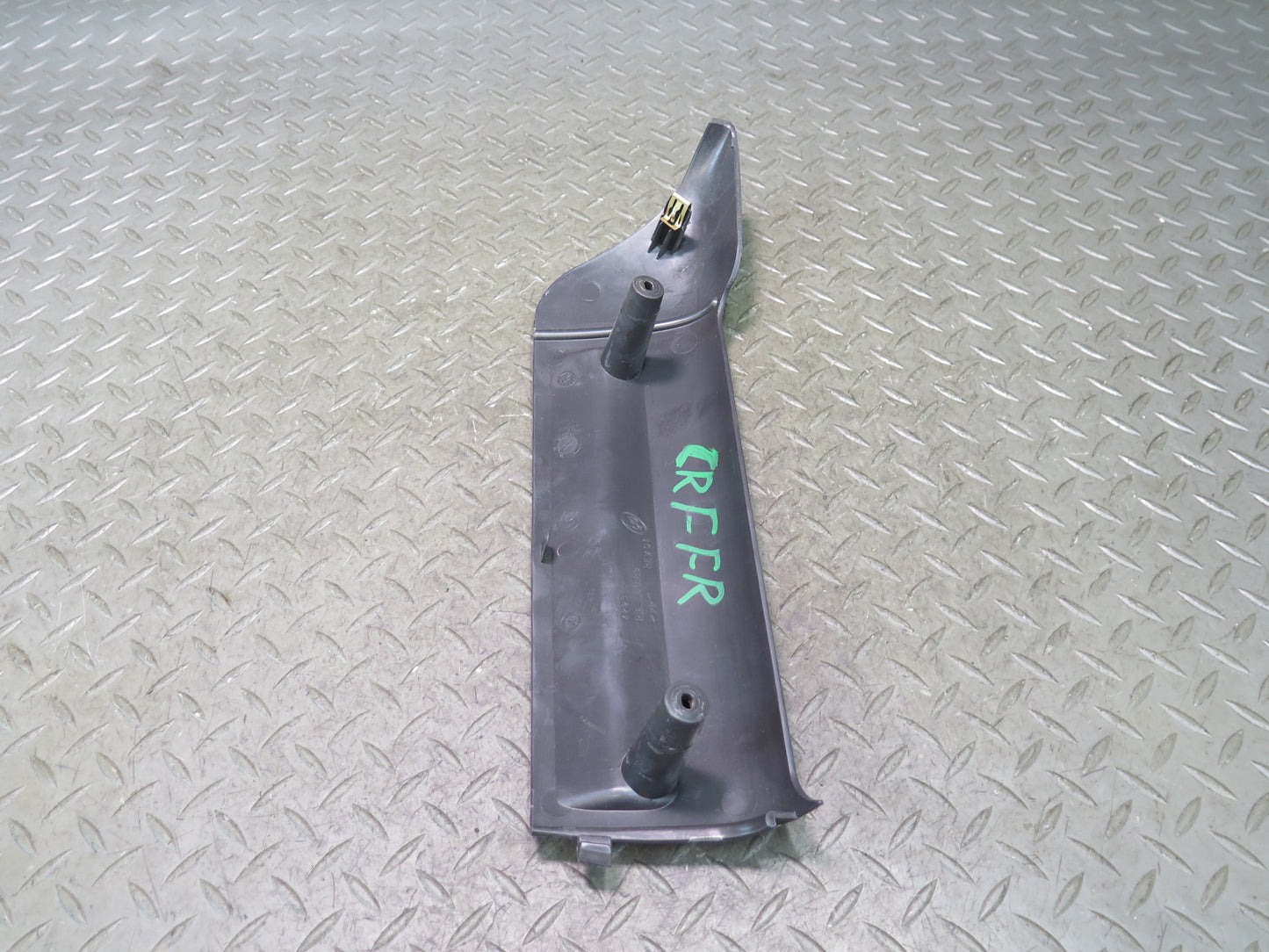 03-06 Chevrolet SSR Set of 2 Front Right Seat Trim Cover Panel Black OEM