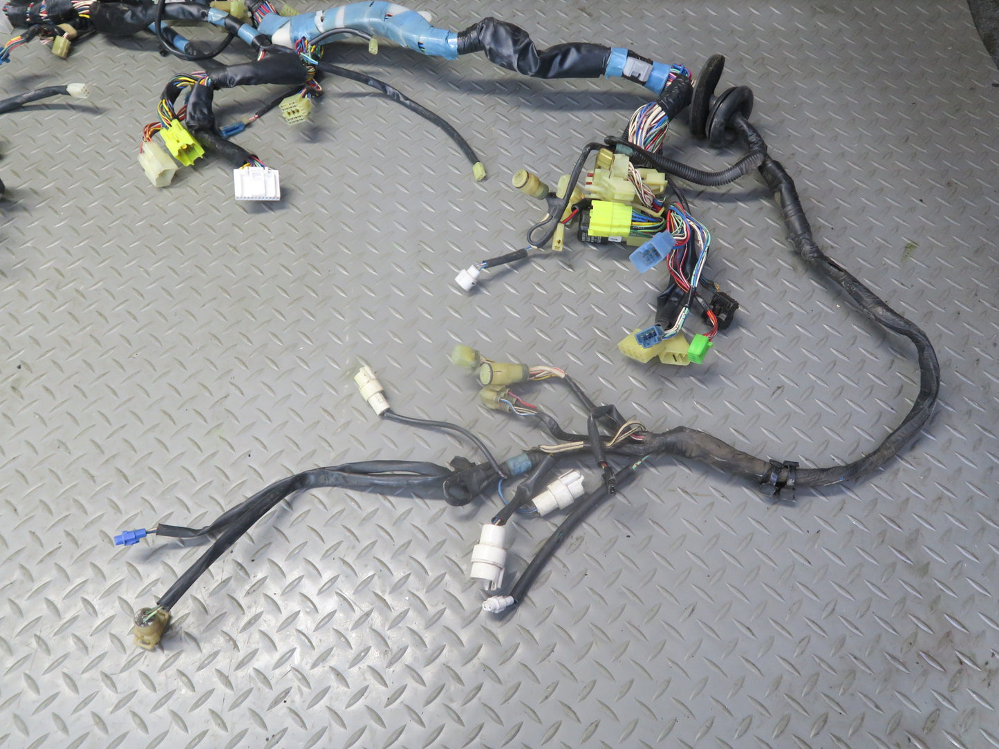85-86 Toyota Cressida MX73 Instrument Panel Under Dash Wire Wiring Harness OEM
