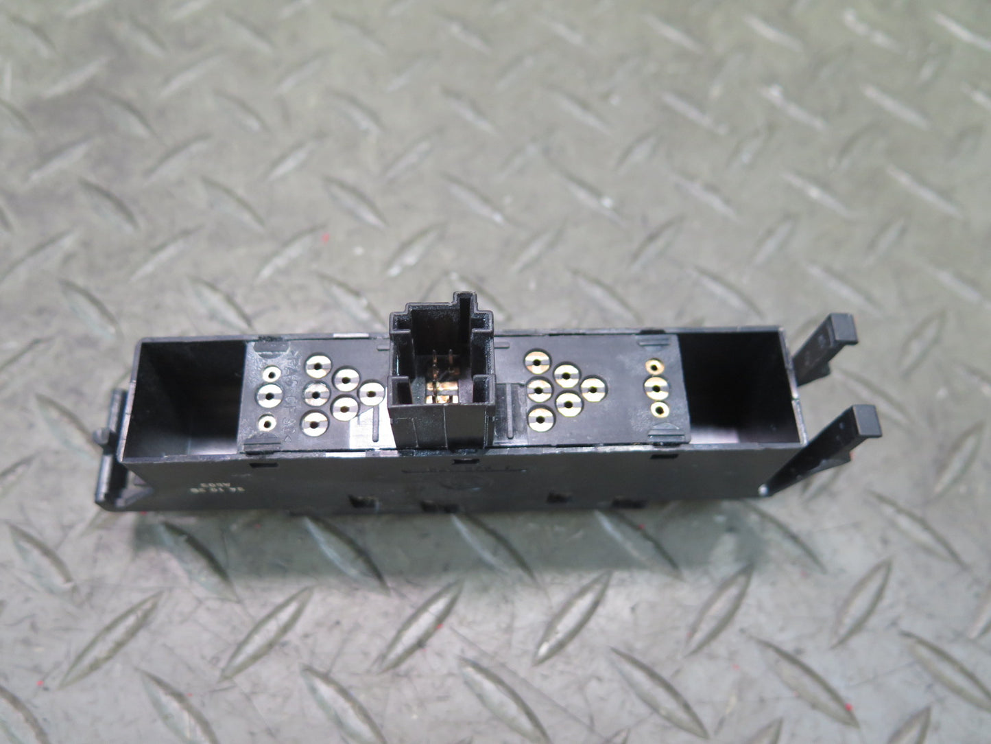 2001-2006 BMW E46 M3 3-SERIES Coupe Left Master Power Window Switch 6902175