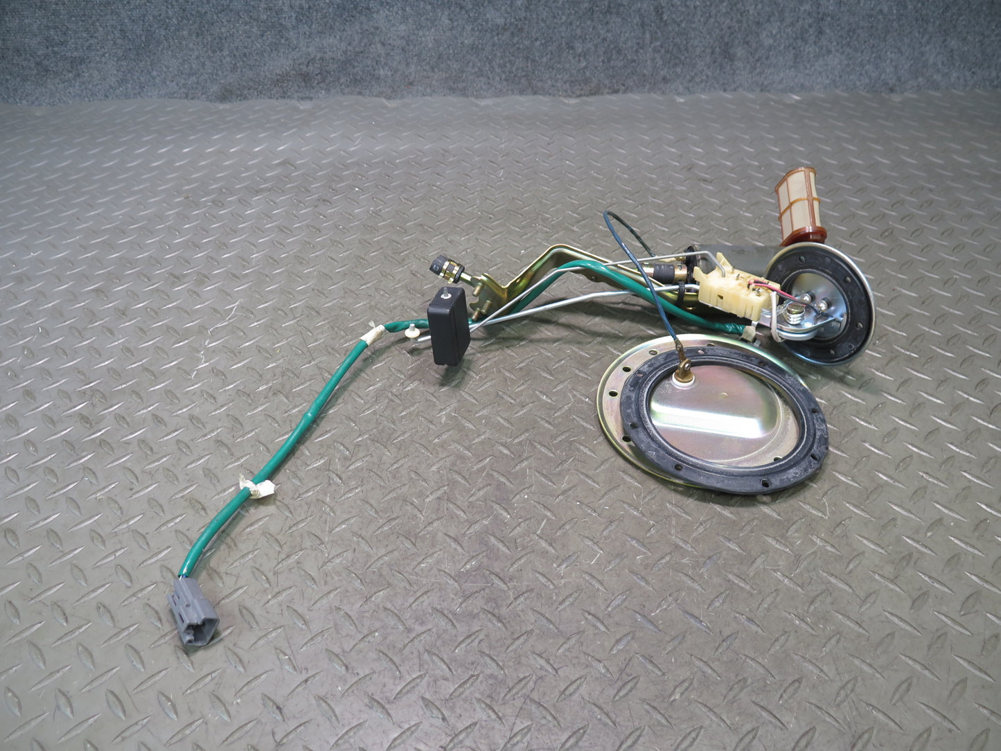 95-97 Toyota Celsior Lexus LS400 Fuel Pump Level Sensor Sending Unit Set OEM