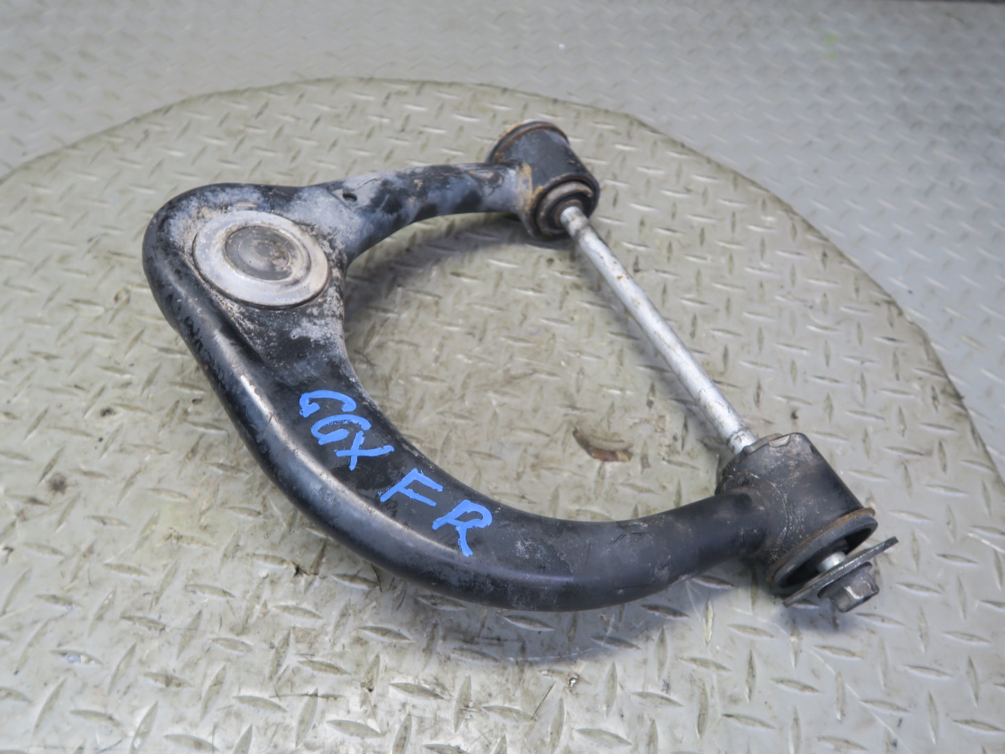 2010-2014 Lexus URJ150L GX460 Front Right Suspension Upper Control Arm