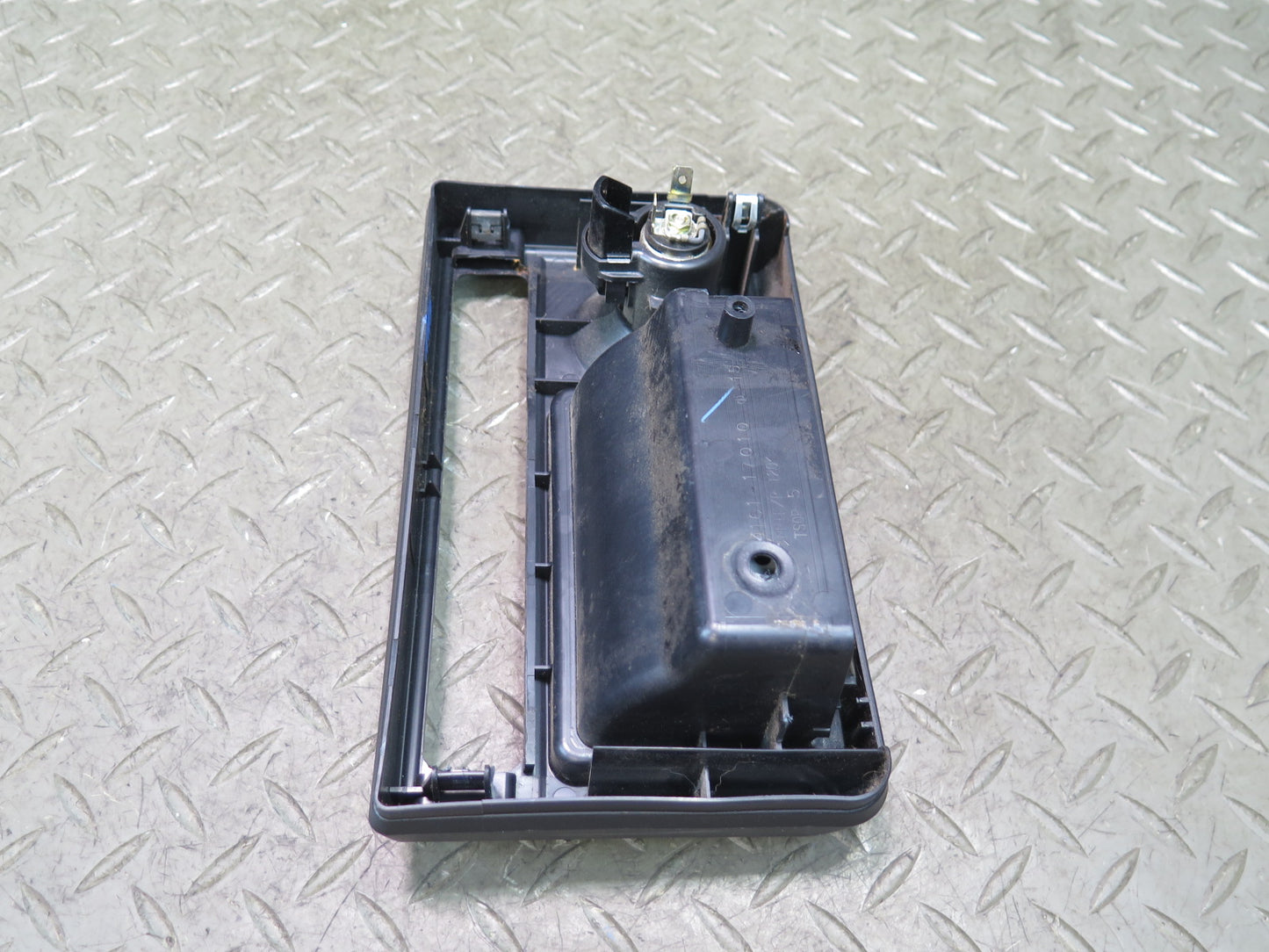 00-05 Toyota MR2 Spyder ZZW30L Dash Front Ash Tray OEM