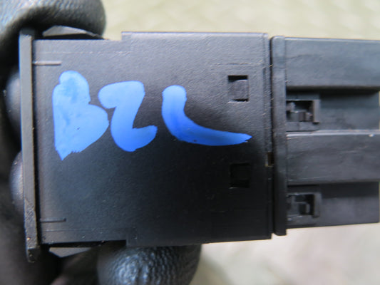00-02 BMW E36/7 Z3 A/C Air Condition Recirculation Button Switch 6901575 OEM