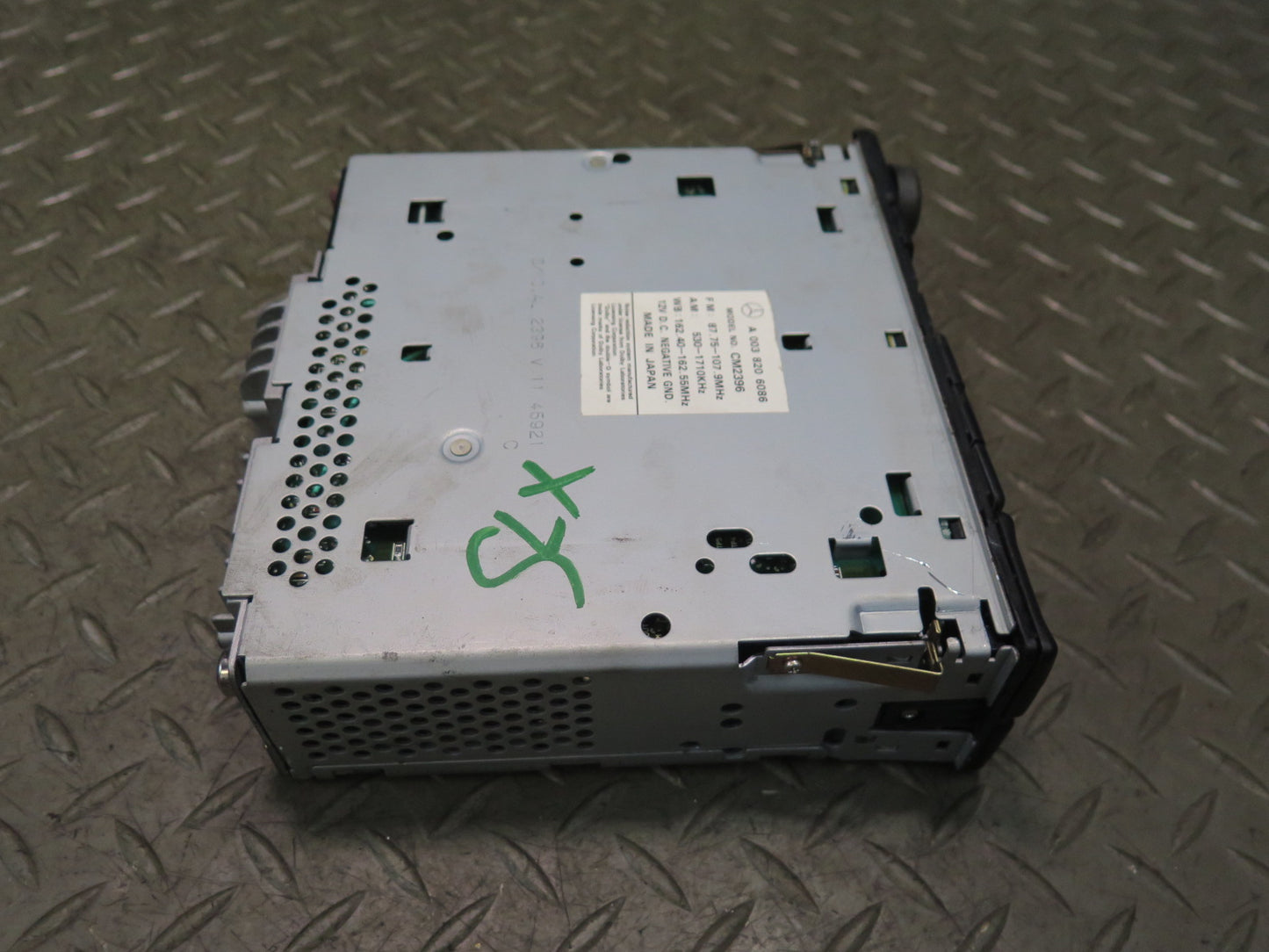 94-98 Mercedes R129 Sl-class Car Stereo Radio Cassette Pllayer 0038206086
