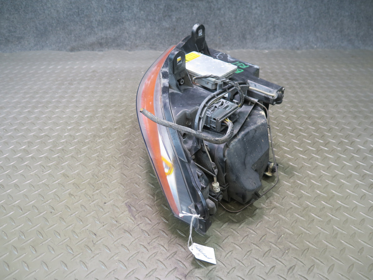 03-05 BMW E85 Z4 3.0L Front Right Bi-xenon Headlight Lamp Damaged