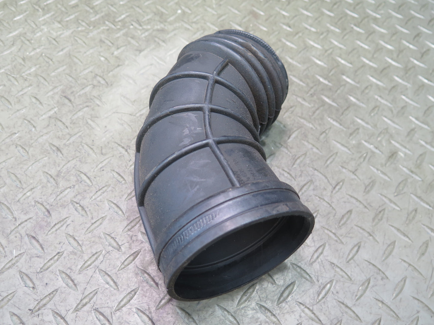 01-02 BMW E36/7 Z3 M54 3.0L Air Intake Duct Hose Boot Tube 1438761 OEM