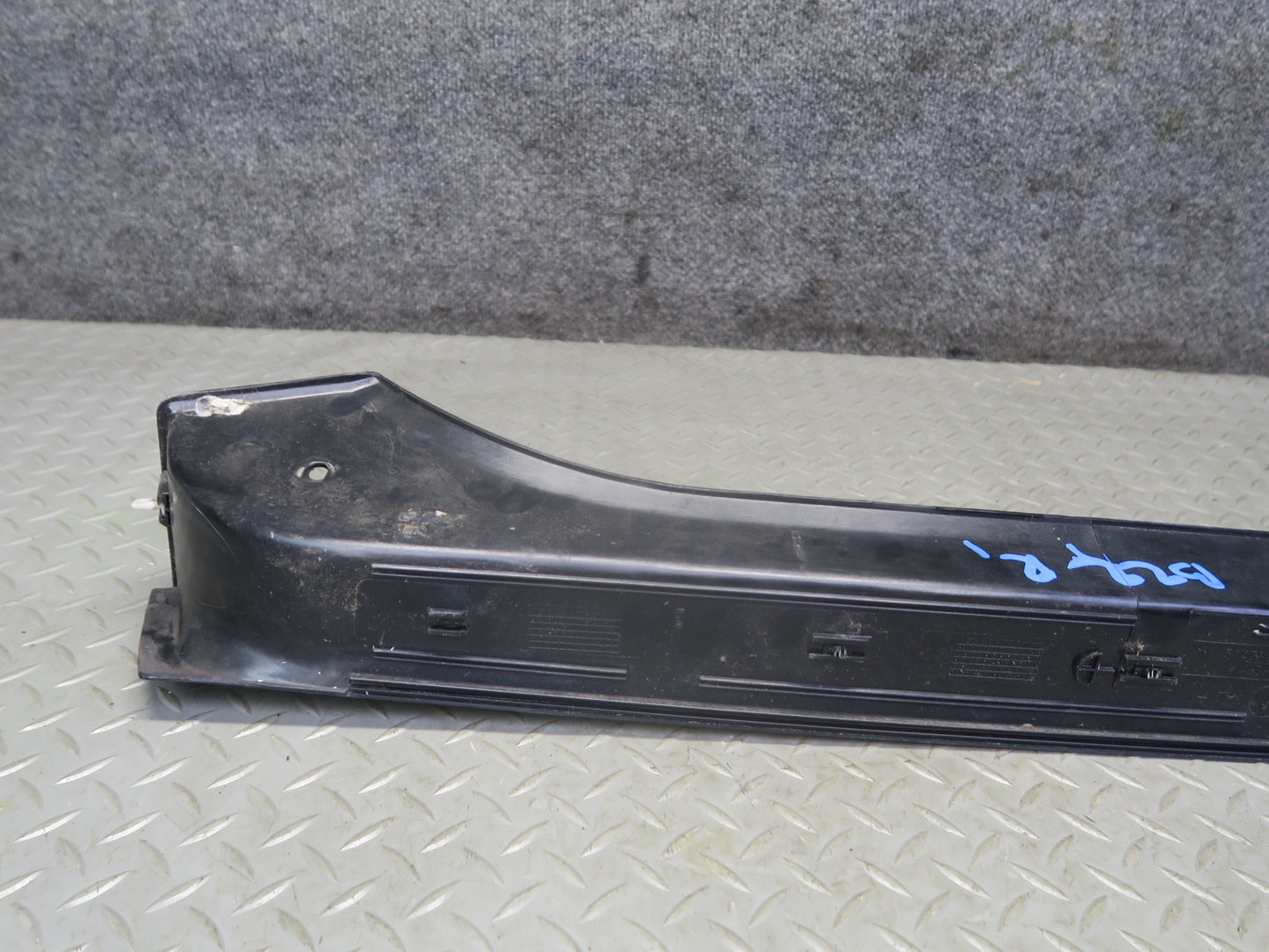 96-02 BMW E36/7 Z3 Roadster Left & Right Door Sill Scuff Kick Panel Trim Set OEM