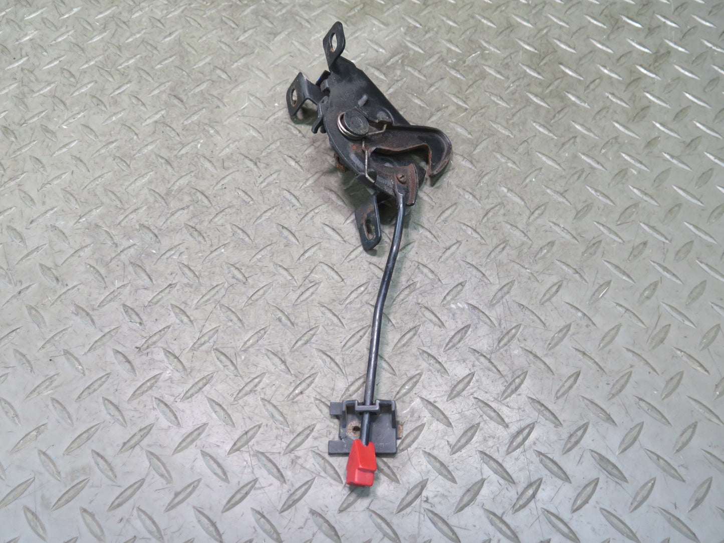 99-03 Volkswagen VW Eurovan T4 Front Hood Lock Latch OEM