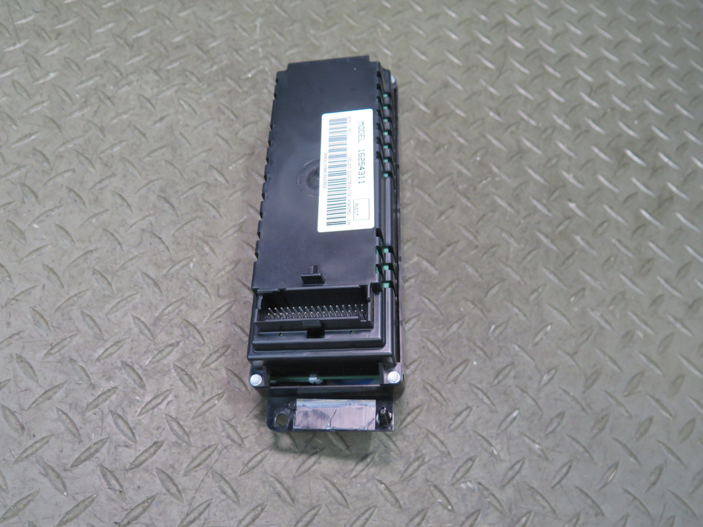 97-04 Chevrolet Corvette C5 A/C Heater Climate Control Switch 16254311 OEM