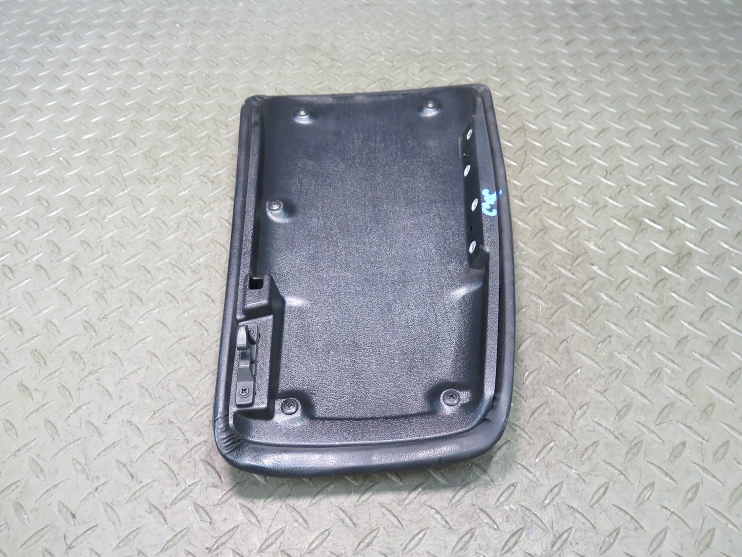 97-04 Chevrolet Corvette C5 Center Console Leather Armrest Lid Black OEM