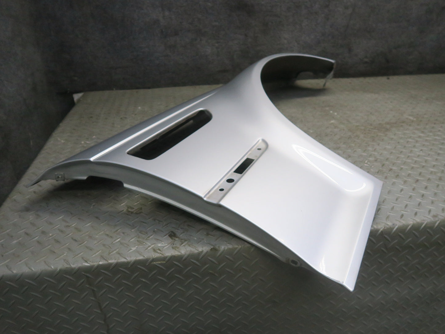 2001-2006 BMW E46 M3 Coupe Convert Front Right Fender Shell Cover Panel Silver