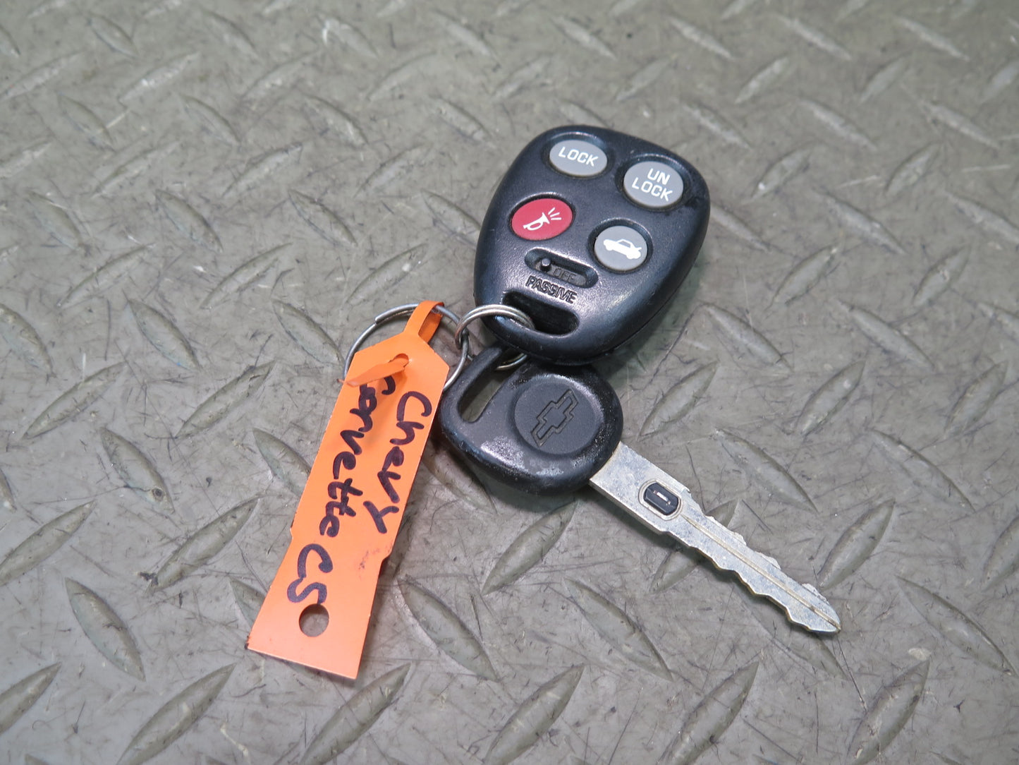 97-04 Chevrolet Corvette C5 Ignition Switch Door Glove Console Lock KEY Set OEM