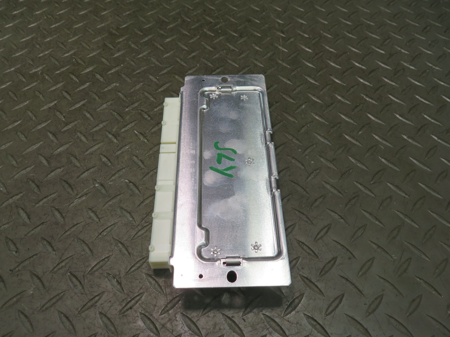 13-14 Mercedes R231 SL550 ESP Stability Control Module 2319004301 OEM