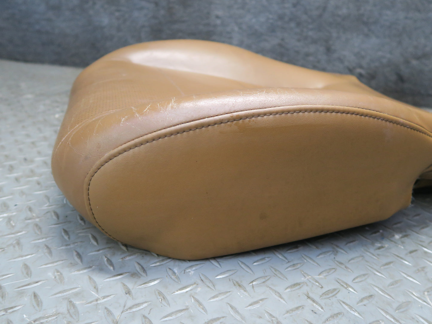 00-02 Toyota MR2 Spyder ZZW30L Front Right Leather Seat Lower Cushion OAK OEM