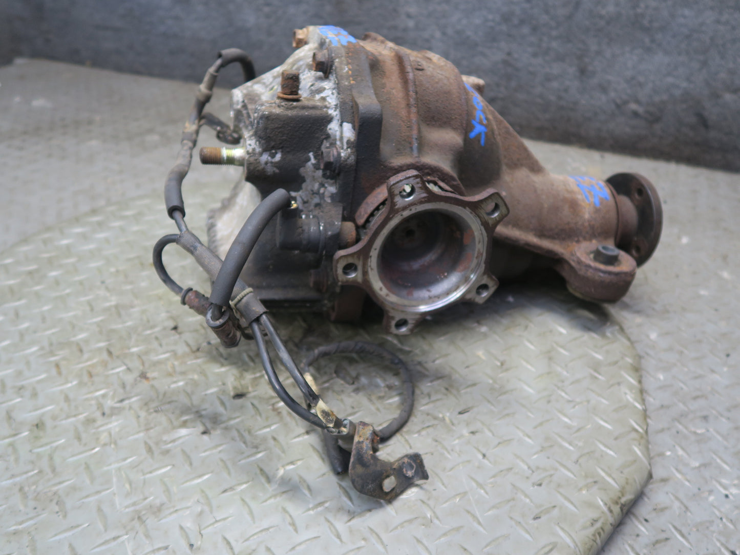 1993 Nissan Z32 300ZX NON Turbo Rear Vlsd Differential Carrier 4.08 Ratio OEM