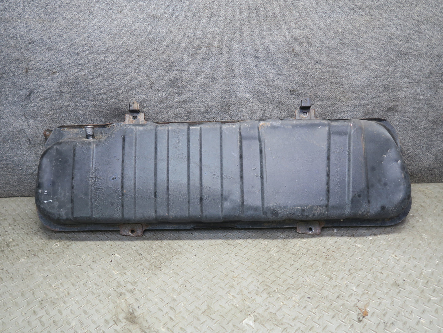 00-05 Toyota MR2 Spyder ZZW30L 1ZZFE Fuel Tank Unit OEM