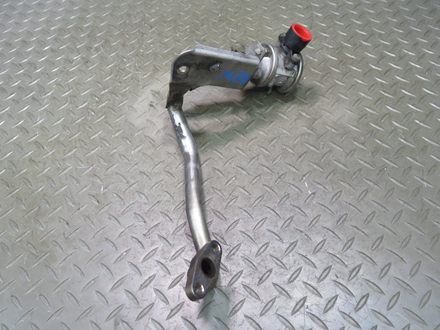 96-99 BMW E36/7 Z3 1.9L M44 Engine Tlev Air Intake Tube Shut-off Valve OEM