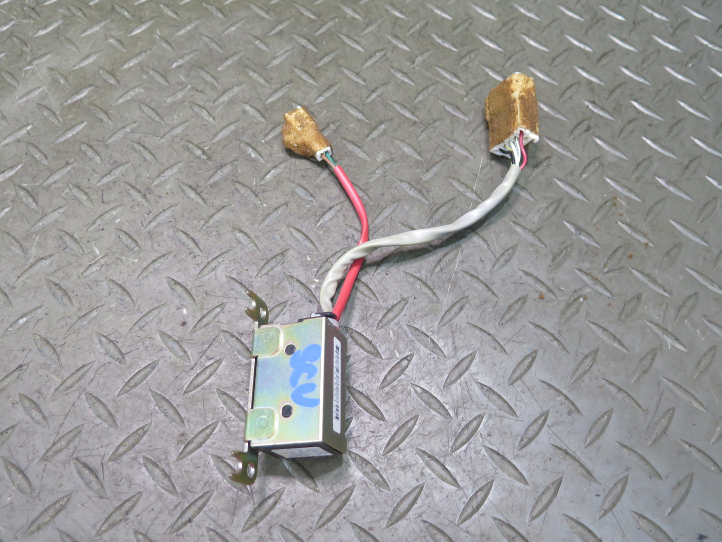 98-00 Lexus UZZ30L SC400 SC300 Transponder KEY Amplifier OEM