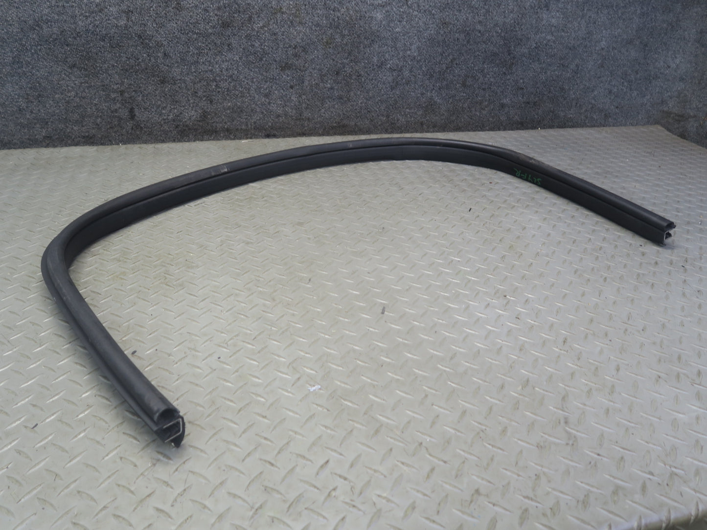 13-20 Mercedes R231 SL550 Front Right Door Weatherstrip Rubber Seal Gasket OEM