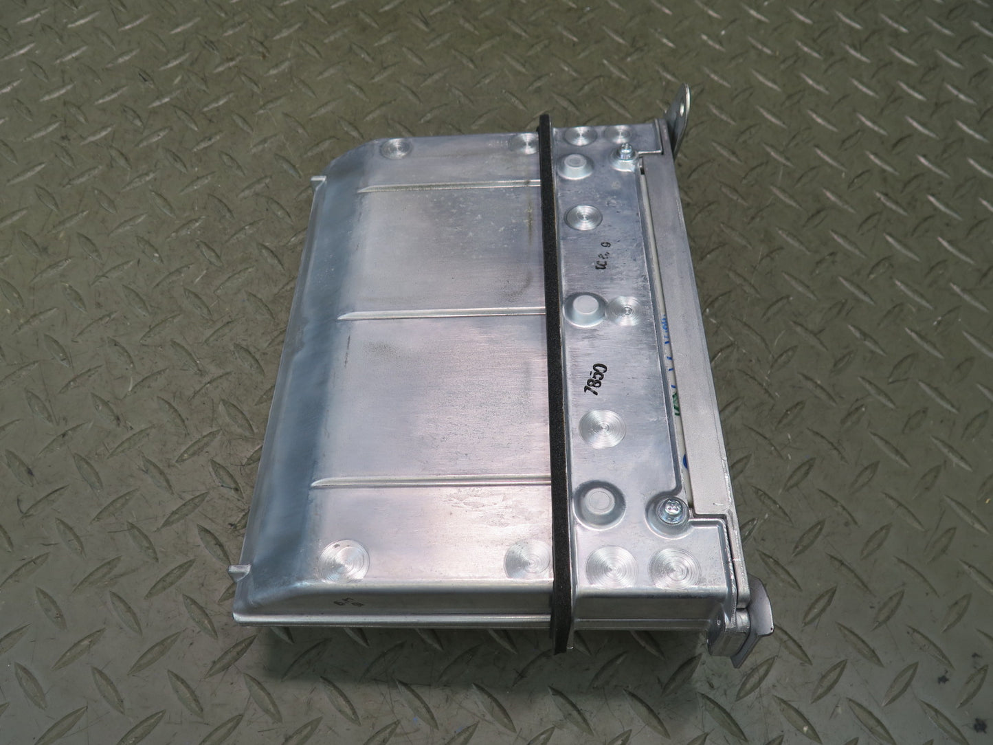 06-07 Lexus UZZ40L SC430 ECU ECM Engine Control Module 74K 89661-24721 OEM