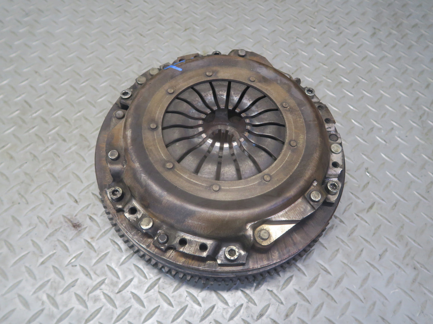 96-99 BMW E36/7 Z3 1.9L M44 M/T Transmission Flywheel Clutch Pressure Plate OEM