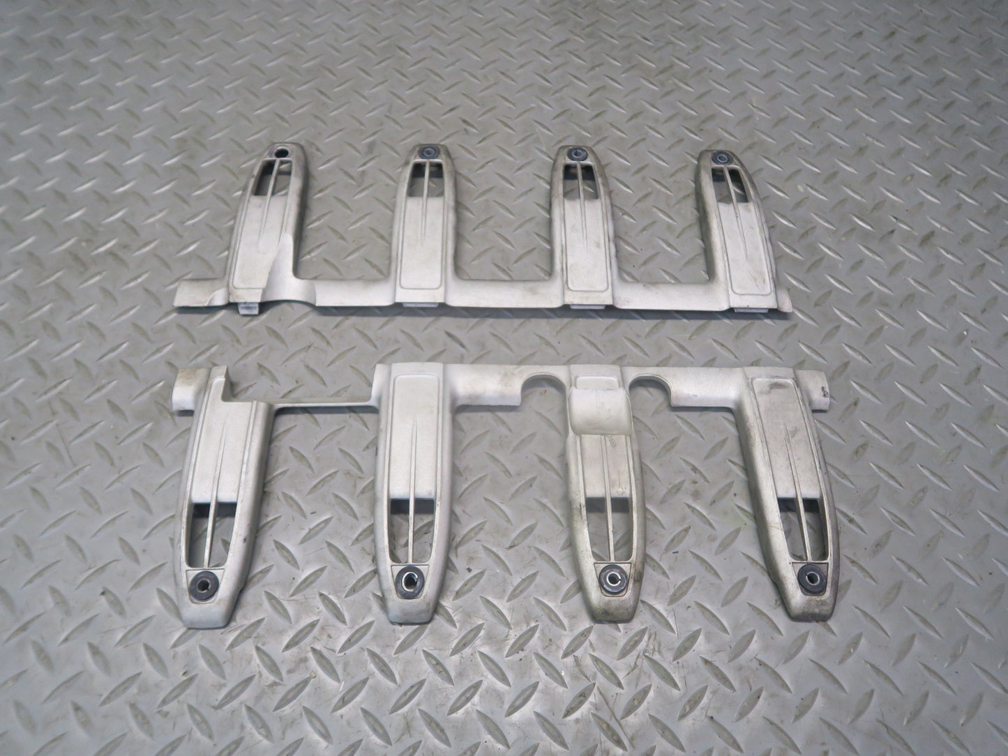 08-10 Porsche Cayenne 957 Turbo Engine Ignition Oil Separator Valve Cover Set