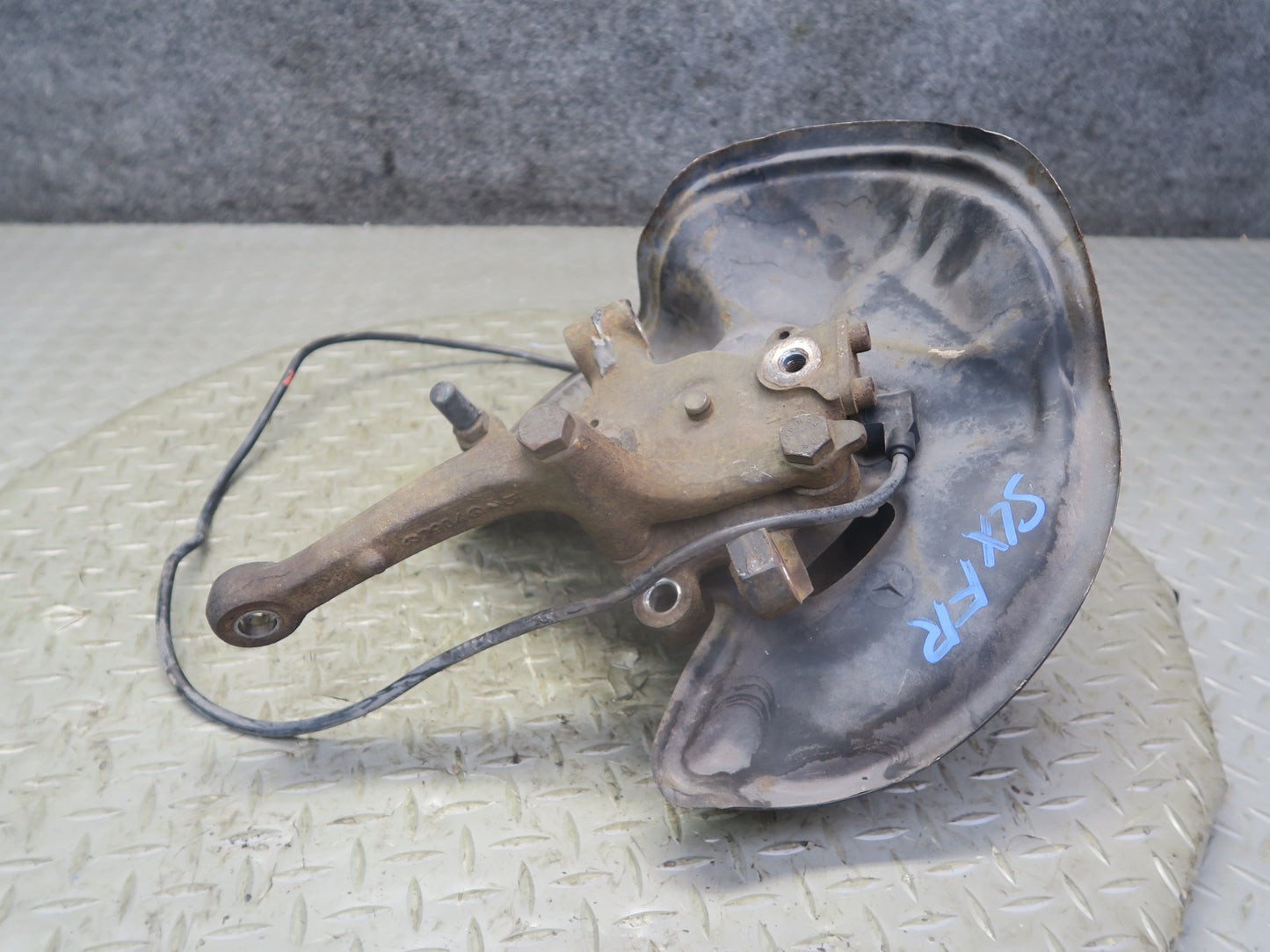 96-02 Mercedes R129 Sl-class Front Right Spindle Knuckle Wheel Hub Bearing OEM