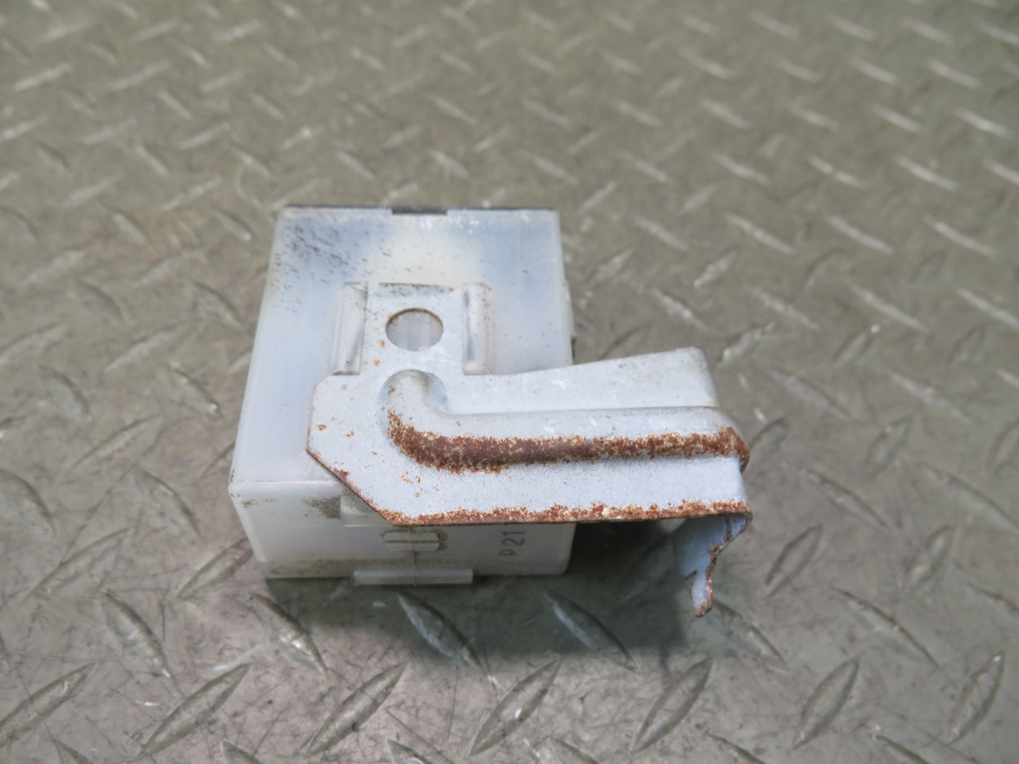 90-96 Nissan Z32 300ZX Antenna Relay Control Module Unit OEM