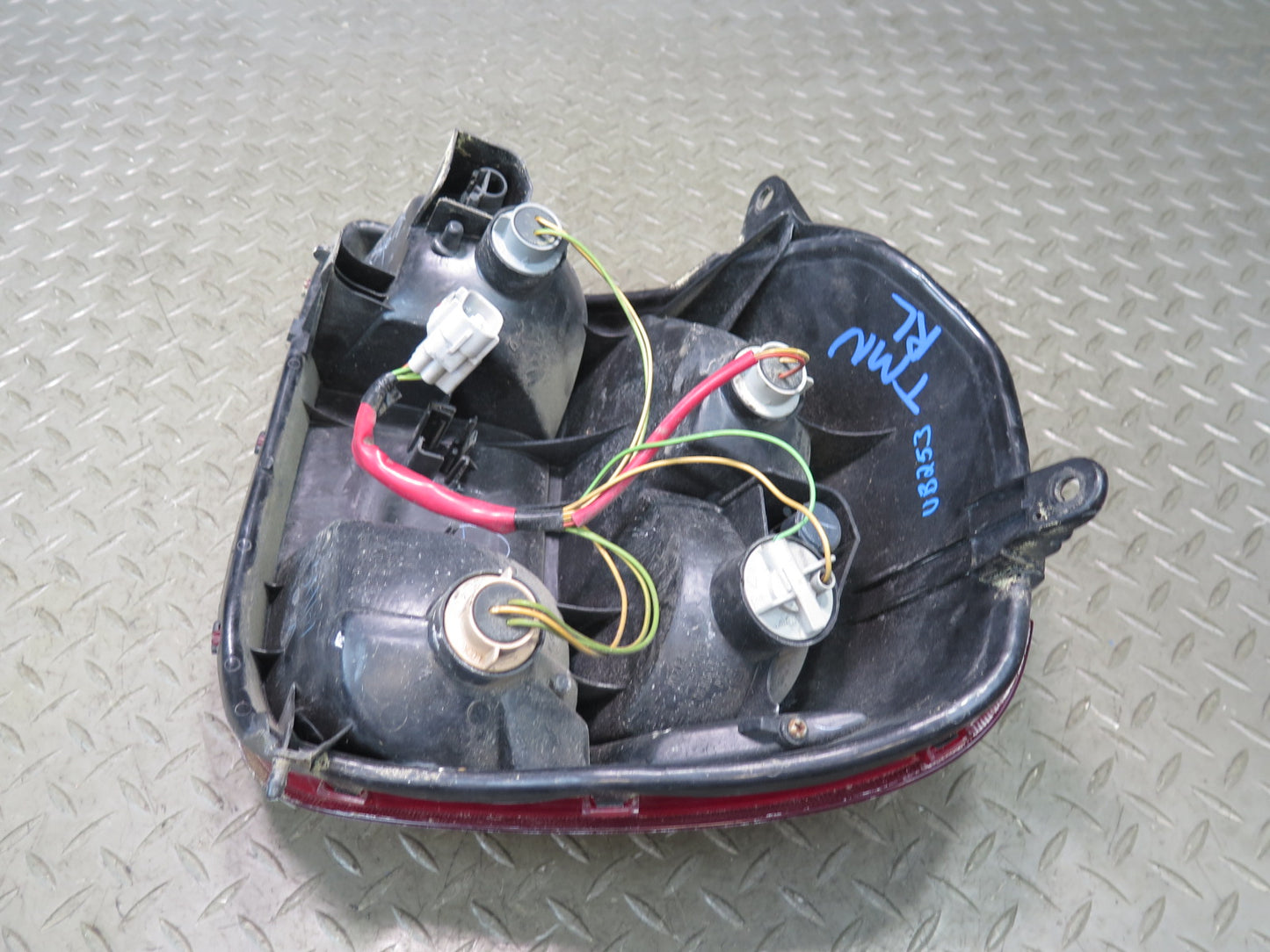 00-02 Toyota MR2 Spyder ZZW30L Set of 2 Rear Left & Right Tail Light Lamp OEM